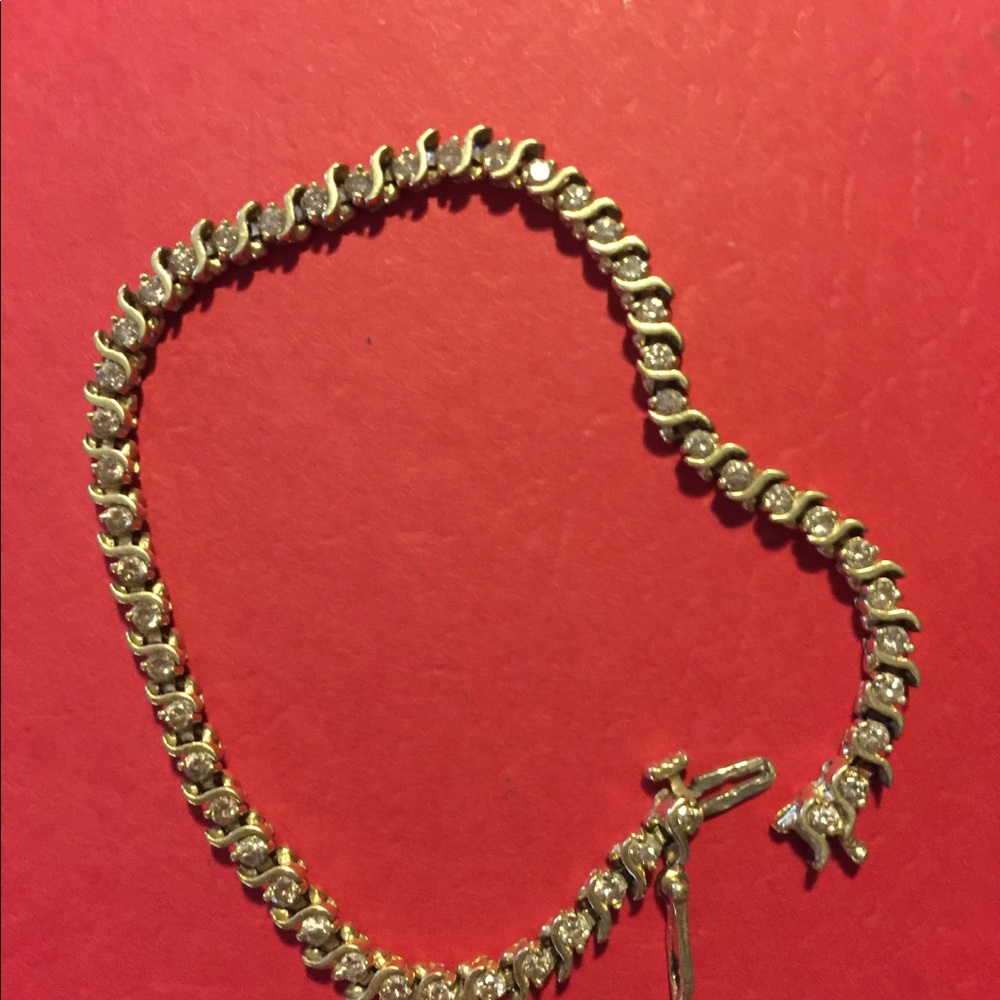 2.0 ct total weight tennis bracelet